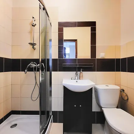 Li-mar Bed & Breakfast 3*