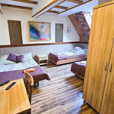 Oda ve Kahvaltı Li-mar