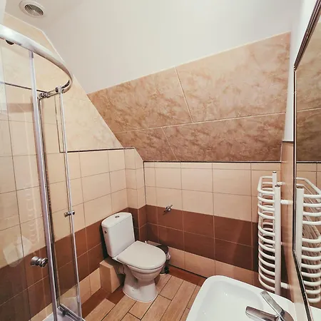 Li-mar Bed & Breakfast 3*